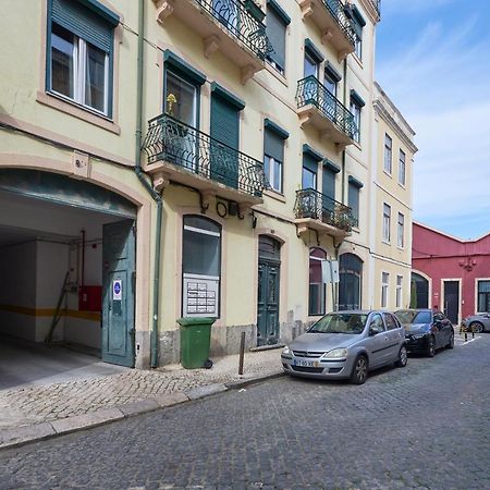 Bright Apt W Balcony, Ac, Parking, By Timecooler Lisboa Ngoại thất bức ảnh