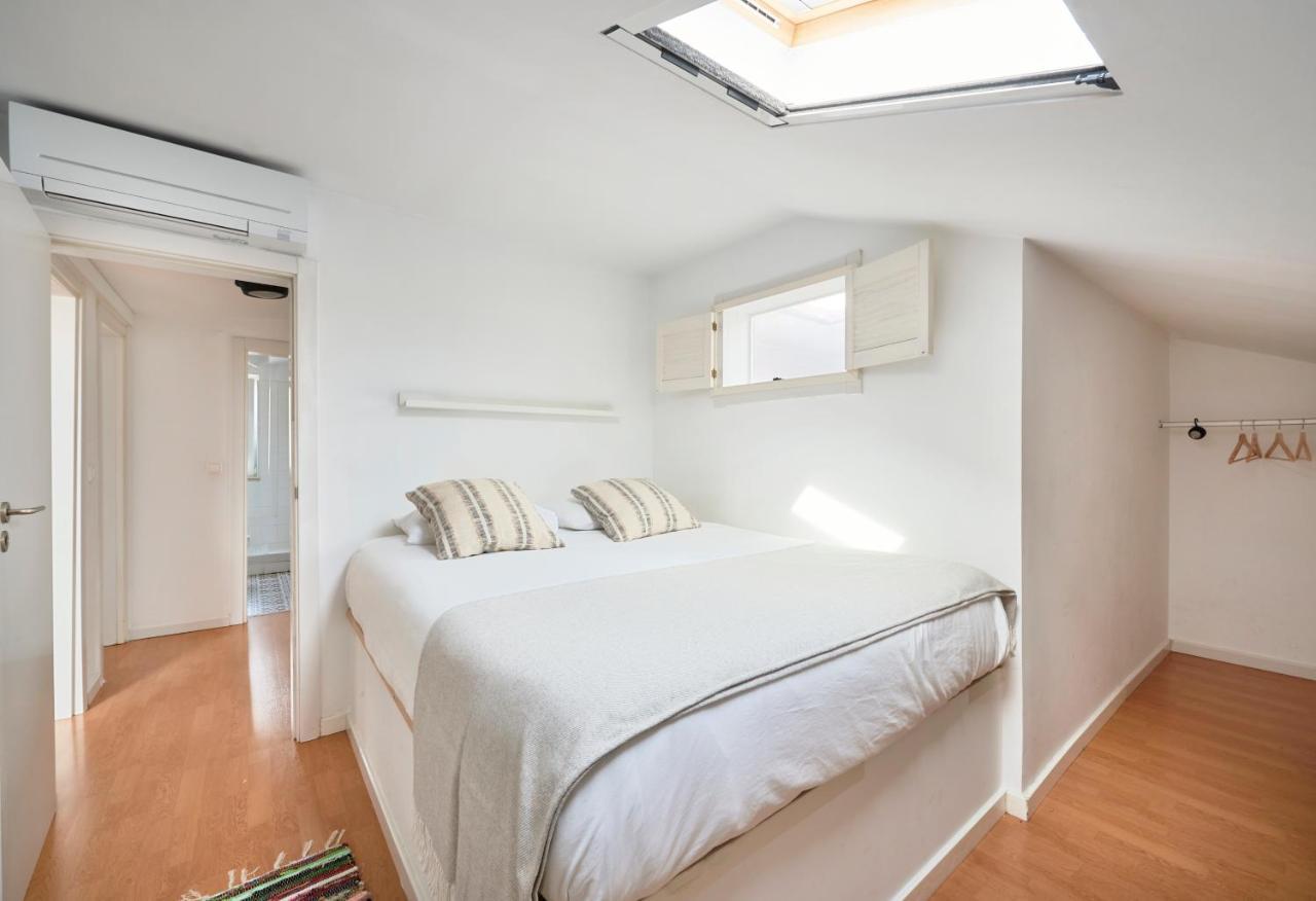 Bright Apt W Balcony, Ac, Parking, By Timecooler Lisboa Ngoại thất bức ảnh